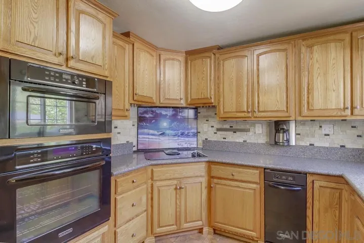 830 Midway Drive, Alpine, California 91901