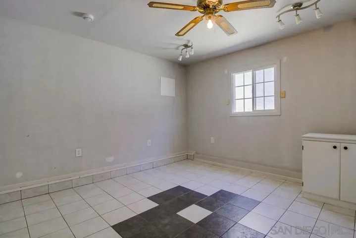 830 Midway Drive, Alpine, California 91901