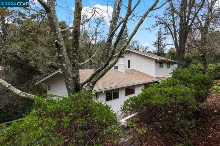 139 Glorietta Blvd, Orinda, California 94563