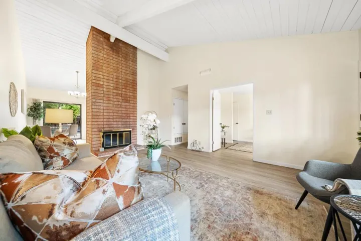 124 Brahms Way, Sunnyvale, California 94087