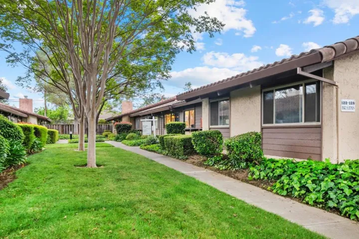 124 Brahms Way, Sunnyvale, California 94087