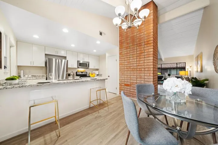 124 Brahms Way, Sunnyvale, California 94087