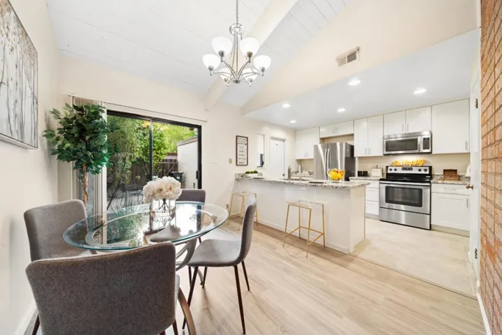 124 Brahms Way, Sunnyvale, California 94087