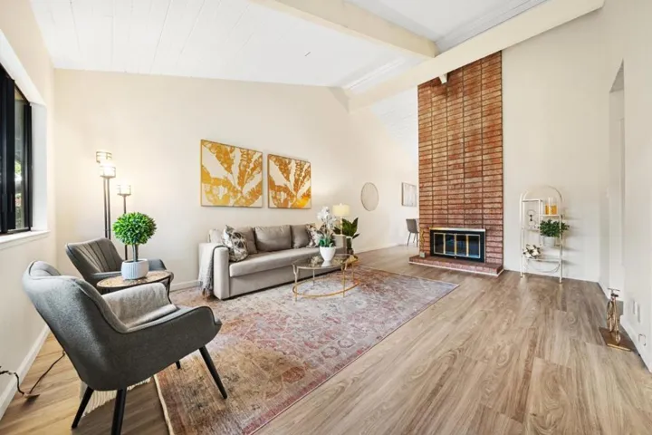 124 Brahms Way, Sunnyvale, California 94087
