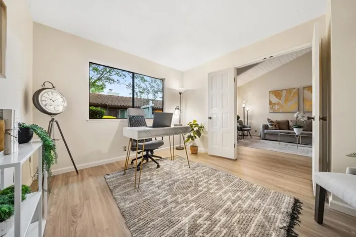 124 Brahms Way, Sunnyvale, California 94087
