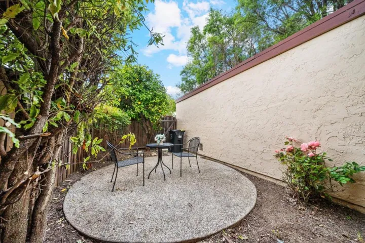 124 Brahms Way, Sunnyvale, California 94087