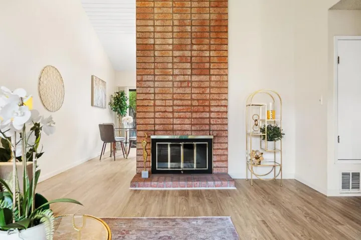 124 Brahms Way, Sunnyvale, California 94087