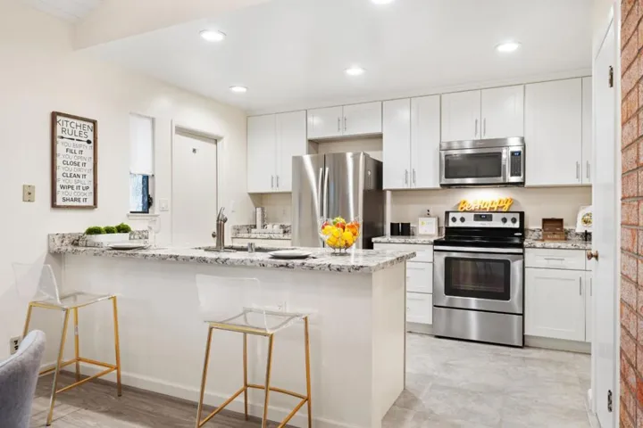 124 Brahms Way, Sunnyvale, California 94087