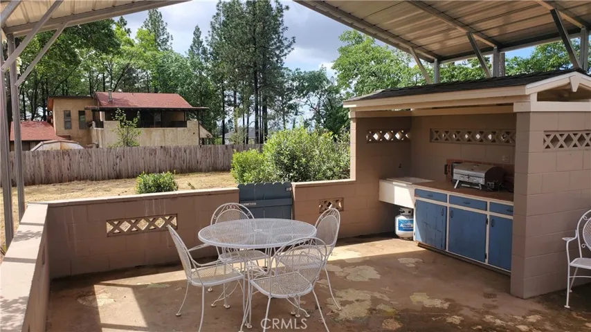 1854 Salida Way, Paradise, California 95969
