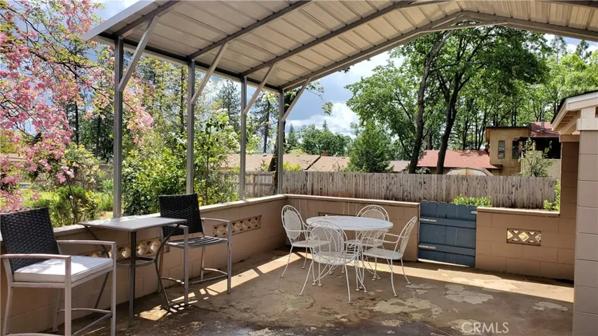 1854 Salida Way, Paradise, California 95969