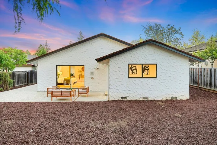 14121 Saratoga Sunnyvale Road, Saratoga, California 95070