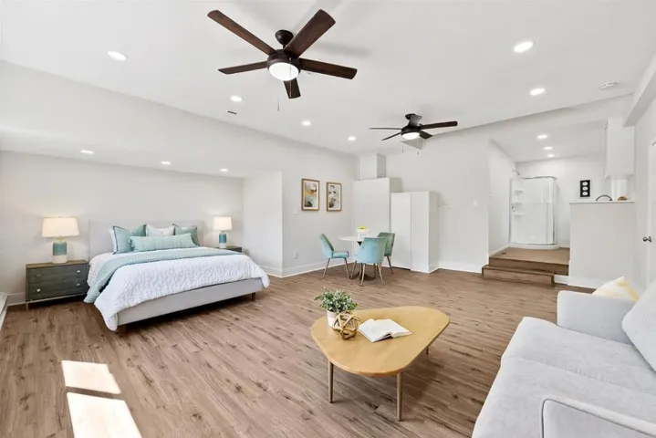 14121 Saratoga Sunnyvale Road, Saratoga, California 95070