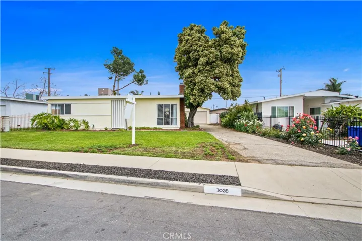1026 Glenshaw Drive, La Puente, California 91744