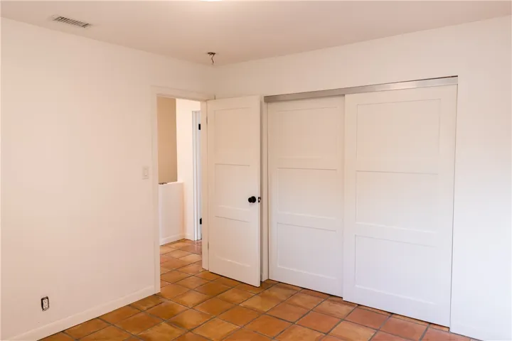 1107 W Memory Lane 15a, Santa Ana, California 92706