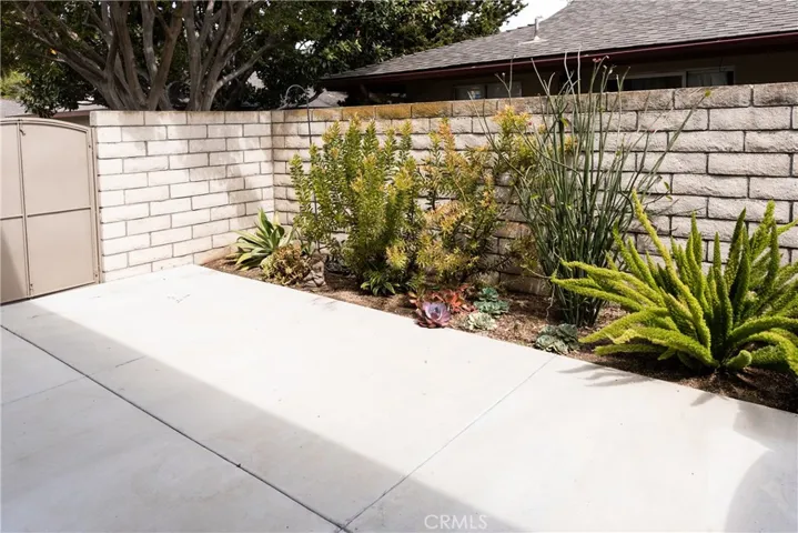1107 W Memory Lane 15a, Santa Ana, California 92706