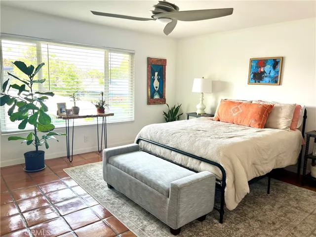 1107 W Memory Lane 15a, Santa Ana, California 92706