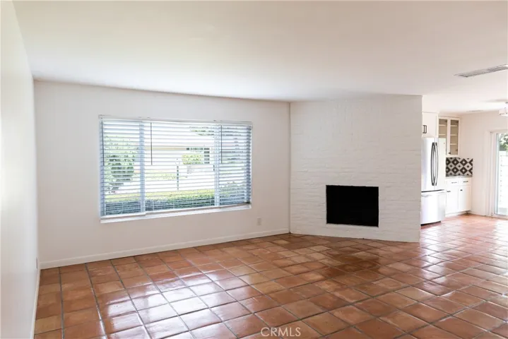 1107 W Memory Lane 15a, Santa Ana, California 92706