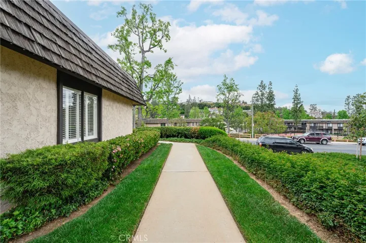 670 Redwood Lane, San Dimas, California 91773