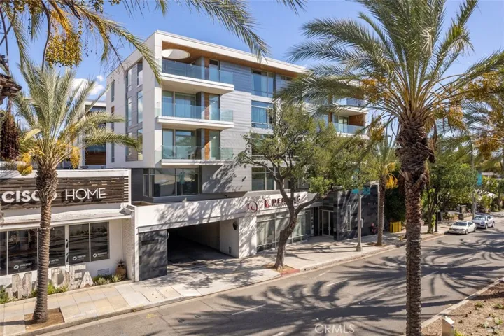 482 S Arroyo Parkway 108, Pasadena, California 91105