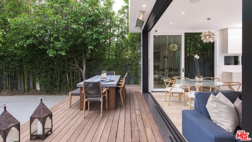 624 Santa Clara Avenue, Venice, California 90291