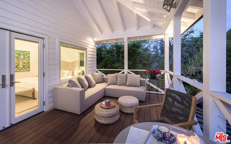 624 Santa Clara Avenue, Venice, California 90291