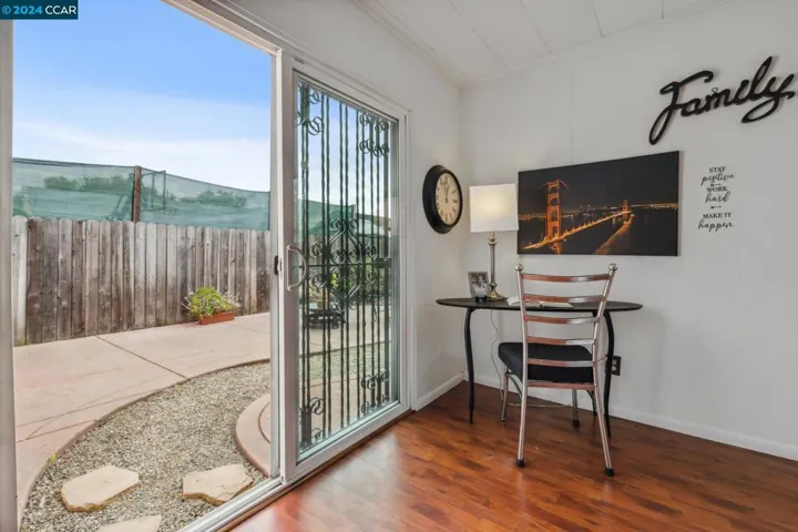 10455 Longfellow Ave, Oakland, California 94603