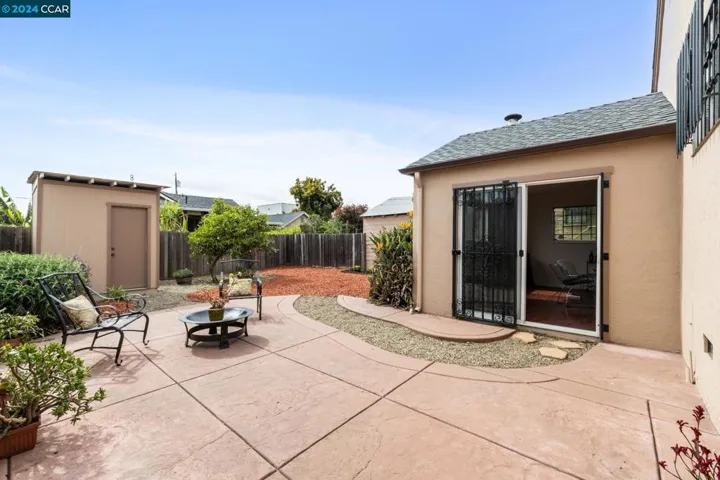 10455 Longfellow Ave, Oakland, California 94603