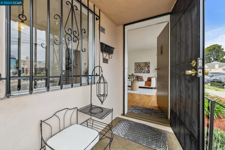 10455 Longfellow Ave, Oakland, California 94603