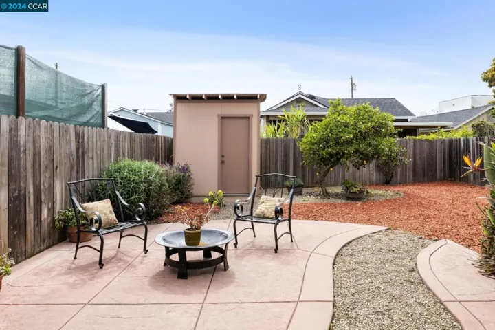 10455 Longfellow Ave, Oakland, California 94603