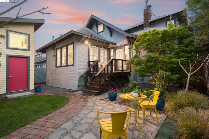 5528 Dover St, Oakland, California 94609