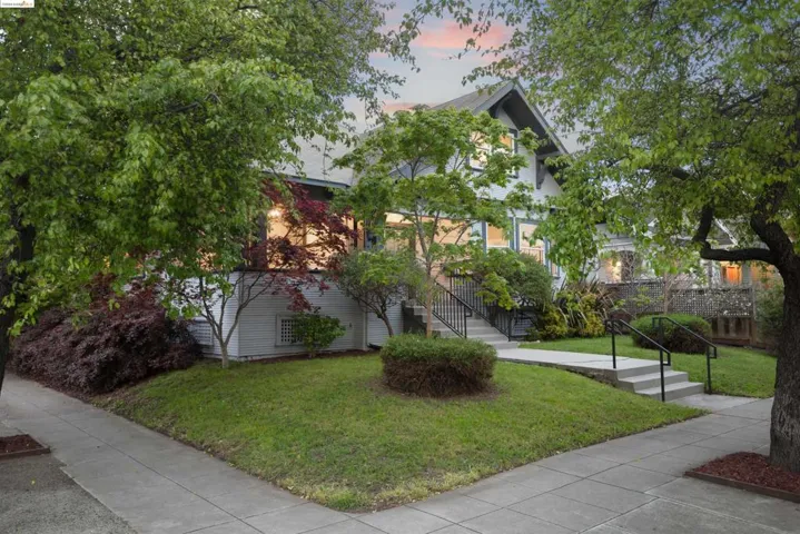 5528 Dover St, Oakland, California 94609