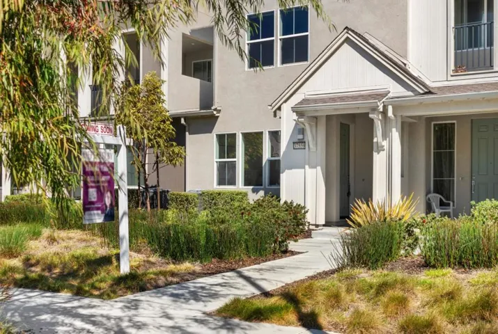 37559 Cape Cod Road, Newark, California 94560