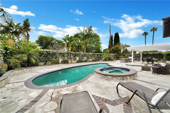 13261 Cromwell Drive, Tustin, California 92780