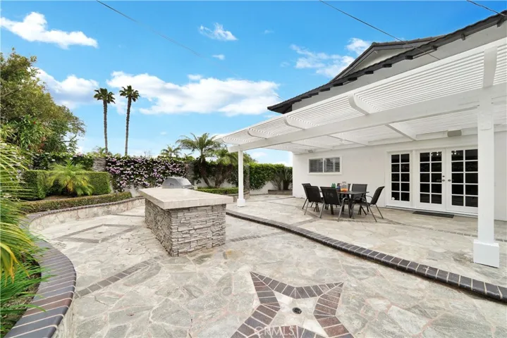 13261 Cromwell Drive, Tustin, California 92780