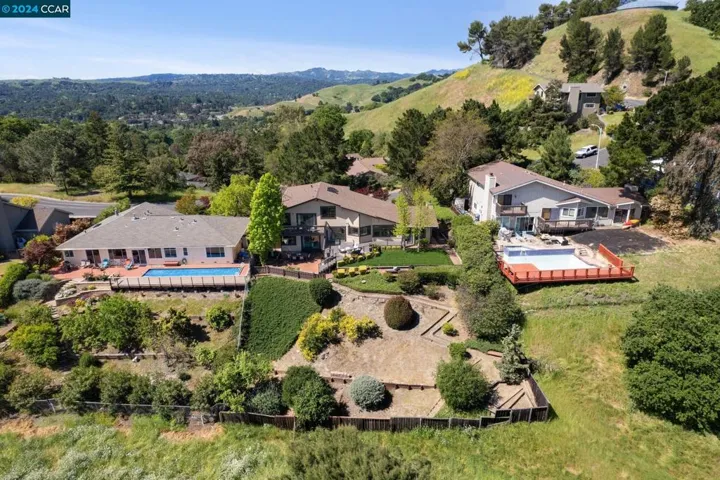 110 Peaceful Lane, Lafayette, California 94549