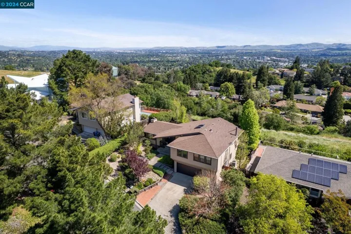 110 Peaceful Lane, Lafayette, California 94549