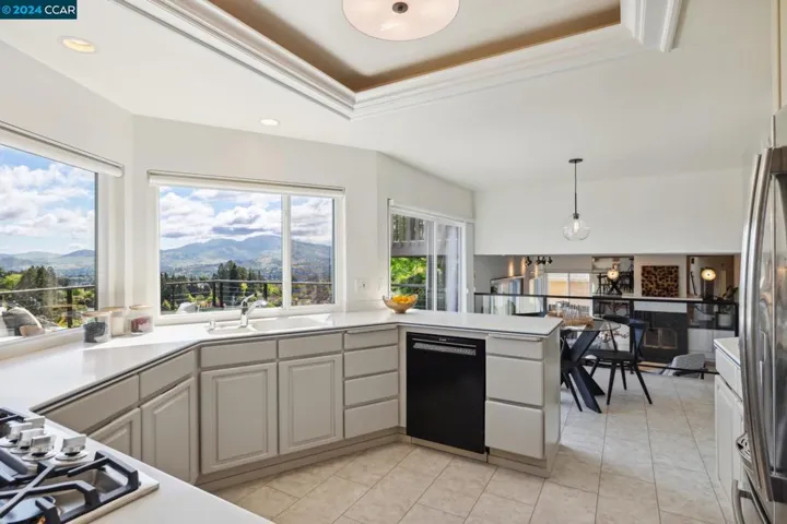110 Peaceful Lane, Lafayette, California 94549