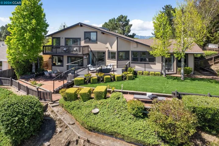 110 Peaceful Lane, Lafayette, California 94549