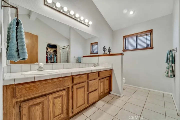 39692 Makin Avenue, Palmdale, California 93551