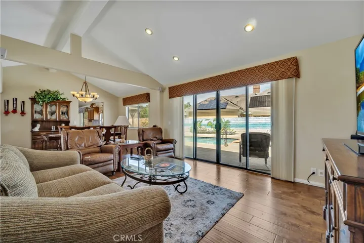 39692 Makin Avenue, Palmdale, California 93551