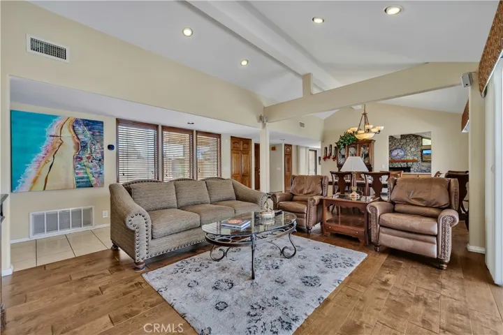 39692 Makin Avenue, Palmdale, California 93551