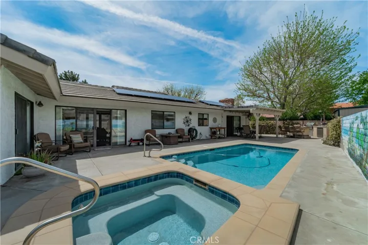 39692 Makin Avenue, Palmdale, California 93551