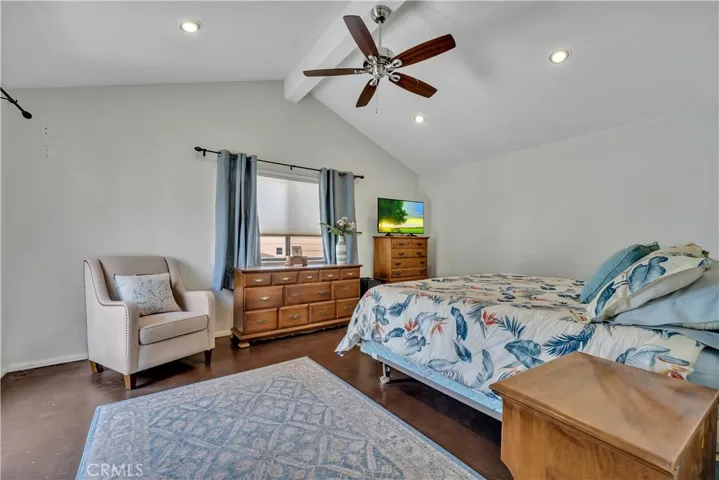 39692 Makin Avenue, Palmdale, California 93551