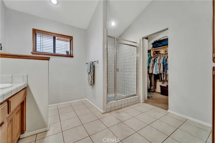 39692 Makin Avenue, Palmdale, California 93551