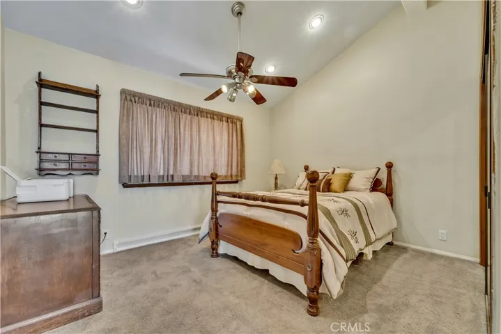 39692 Makin Avenue, Palmdale, California 93551