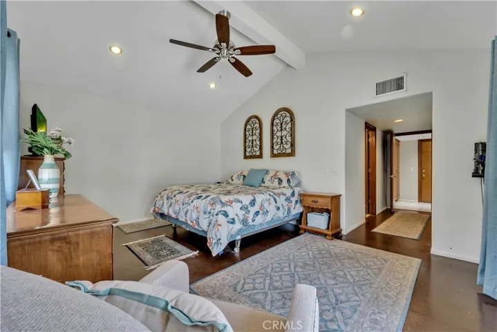 39692 Makin Avenue, Palmdale, California 93551