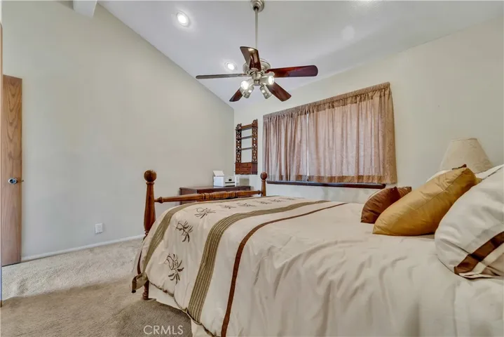 39692 Makin Avenue, Palmdale, California 93551