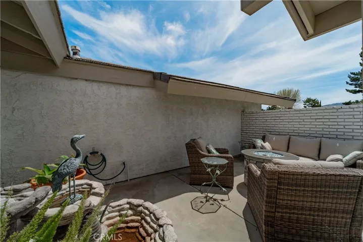 39692 Makin Avenue, Palmdale, California 93551
