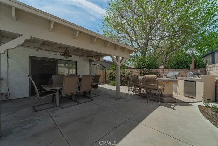 39692 Makin Avenue, Palmdale, California 93551