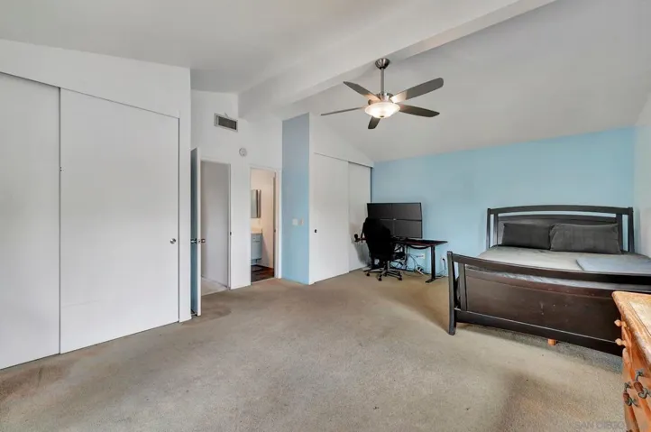 3011 Hypoint Ave, Escondido, California 92027